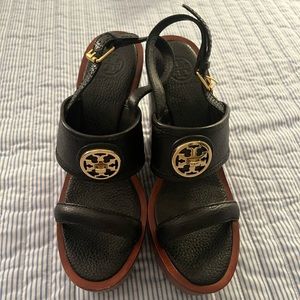 Tory Burch Size 7